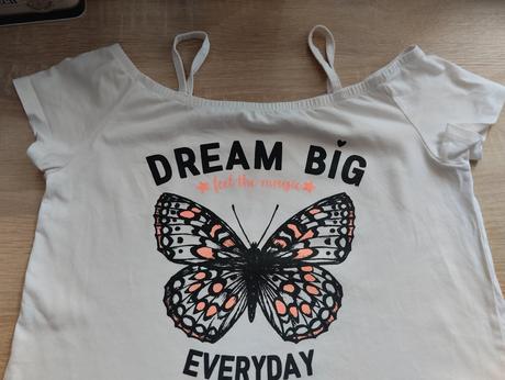 Tričko na leto, c&a,146