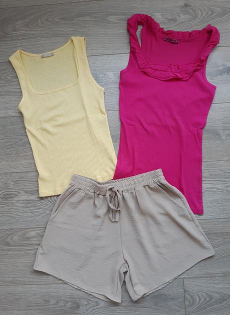 Ruzovy top s volanikom, terranova,s