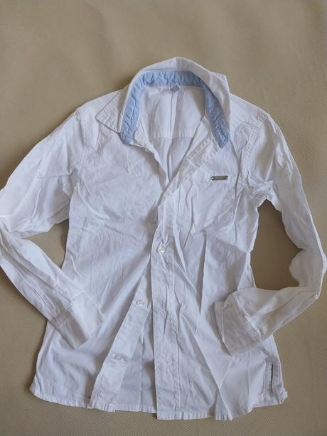 Elegantna kosela, 128