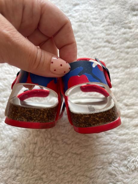Maskacove kozenne sandale, 24