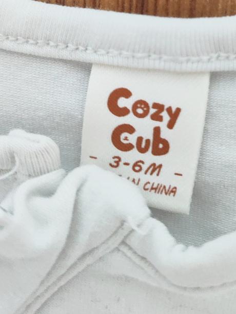 Vianočné pyžamko, 68