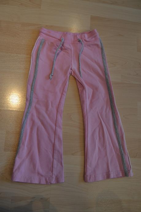 Bunda a tepláky - 2-3 roky, c&a,98