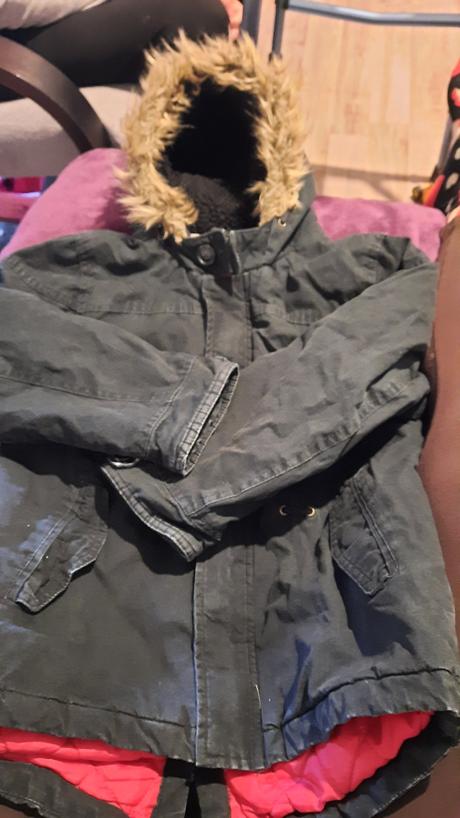 Prechodná bunda, tu,122