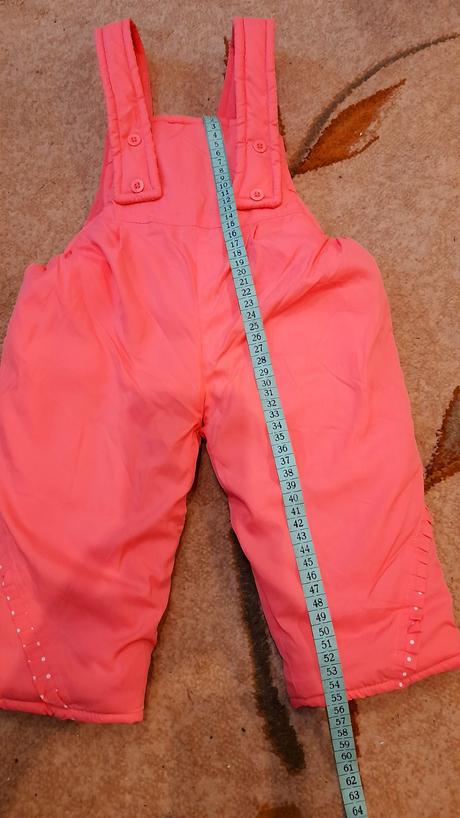 Zimná bunda a oteplovacky, 74