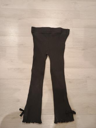 Predám rebrované legíny, 104