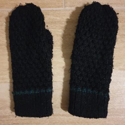 Rukavice palčiaky pletené,