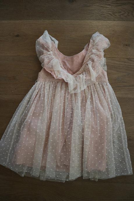 Viacvrstvove romanticke saty, 104