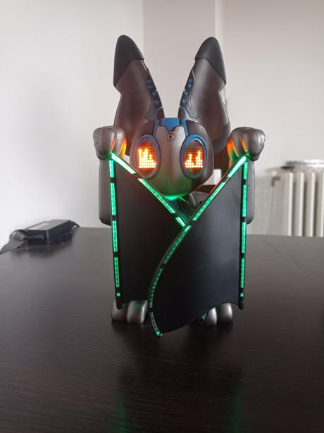 Interaktívny netopier nocto,