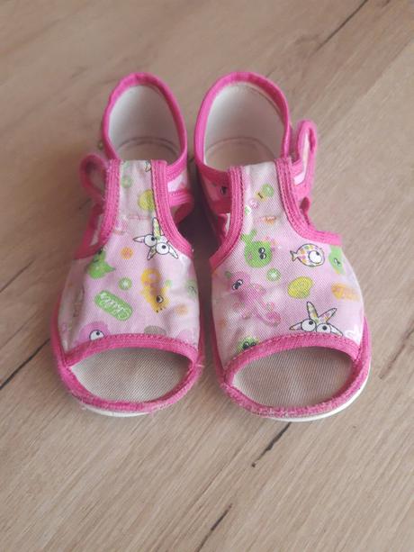 Papučky s otvorenou špičkou, rak,28