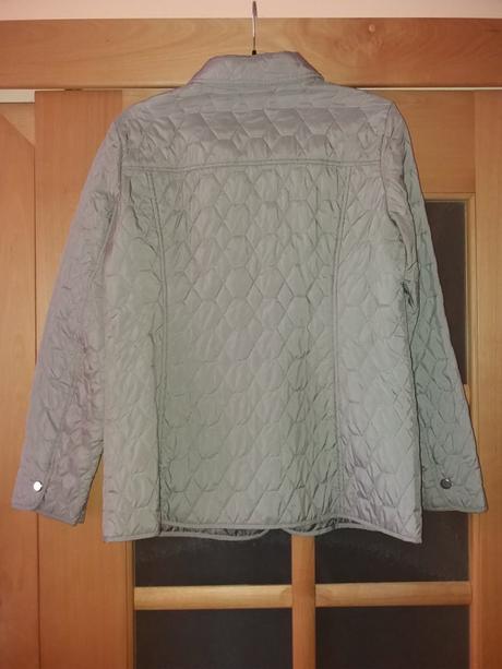 Prešívaná dámska bunda, 40