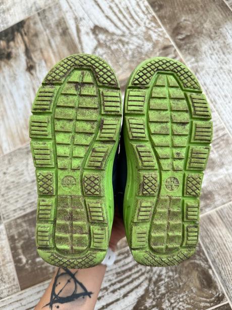 Čižmy lupilu, lupilu,26