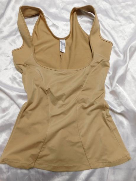 Luxusne stiahovacie tielko/top, 40