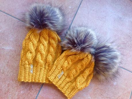 Pletena čiapka s veľkym brmbolcom, 56 - 158