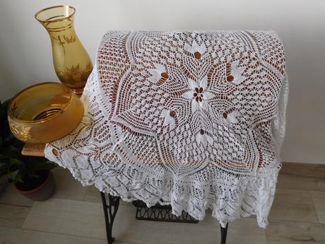 Dečku háčkovanú,okrúhlu-o rozmere-priemer 116 cm, 