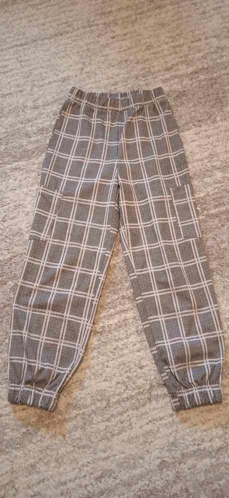 Nohavice, kapsáče č. 152, reserved,152