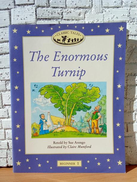 Kniha dedko ťahal repku v angličtine, 