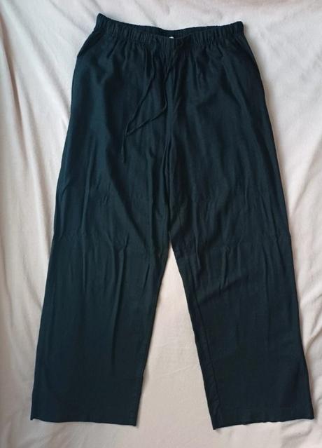 Krásne vzdušné široké letné nohavice, bershka,l