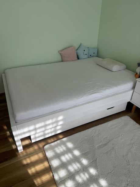 Posteľ 140x200 s matracom, šírka (cm): 140,dĺžka (cm): 200