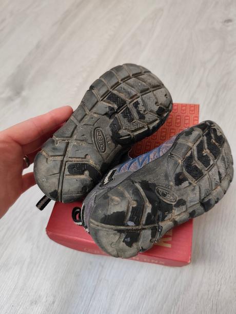 Keen tenisky, keen,25