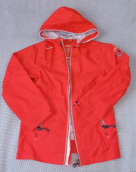 Nepremokavá vetrovka, tribord,122