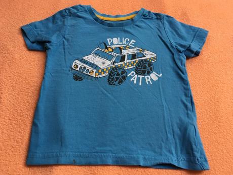 Tricko, mothercare,98