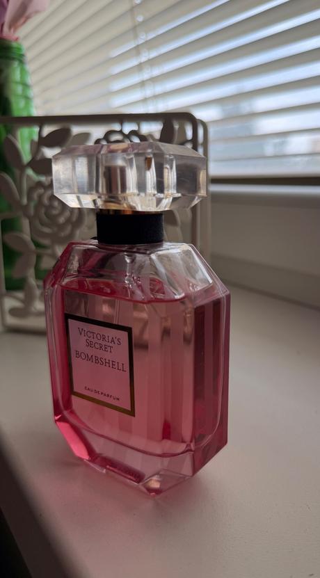 Victorias secret bombshell 100ml parfem,