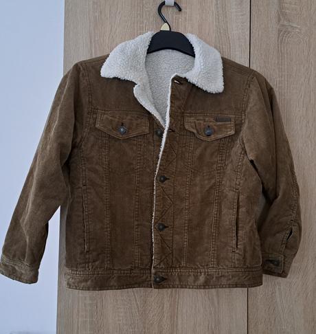 Menčestrova bunda, 152