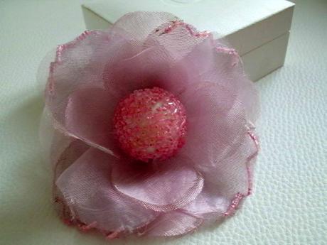 Jemná ružová kvetinka - sponka+brošňa,