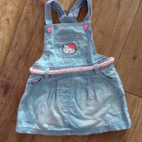 Šatočky hello kitty, 74