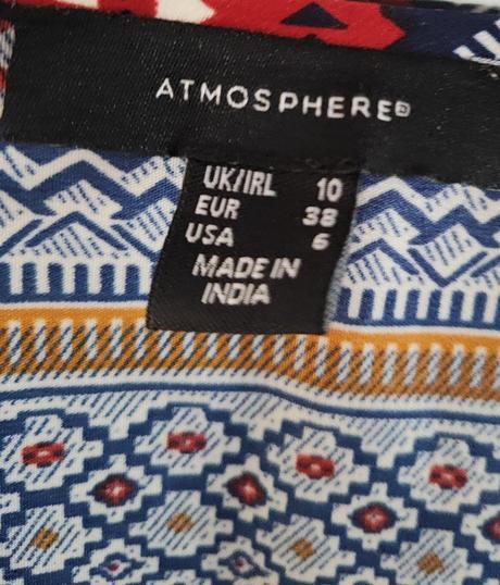 Kratšia blúzka, atmosphere,m