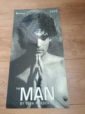 Kalendar muzskych aktov 2002,