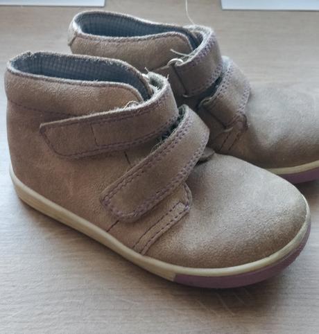 Dievcenske richter z brusenej koze č.23, richter,23