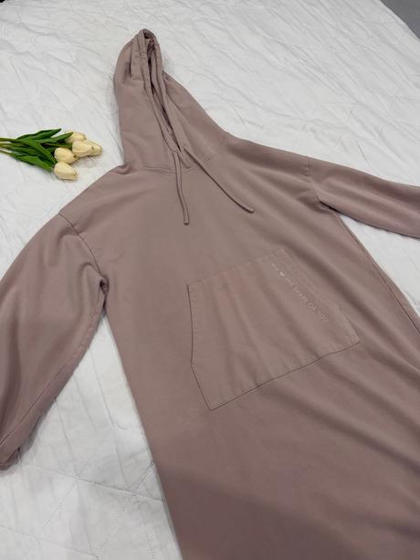 Pohodlné mikinové šaty s kapucňou, l