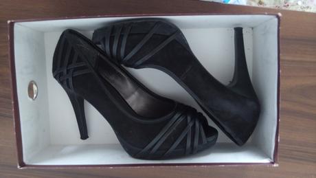 Čierne lodičky na platforme, humanic,38