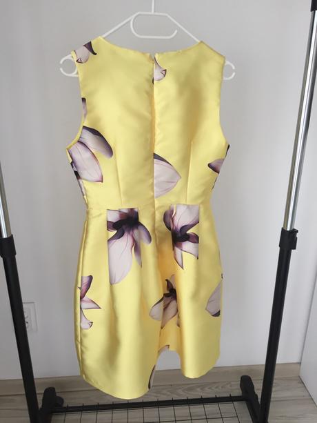 Žlté spoločenské šaty, m