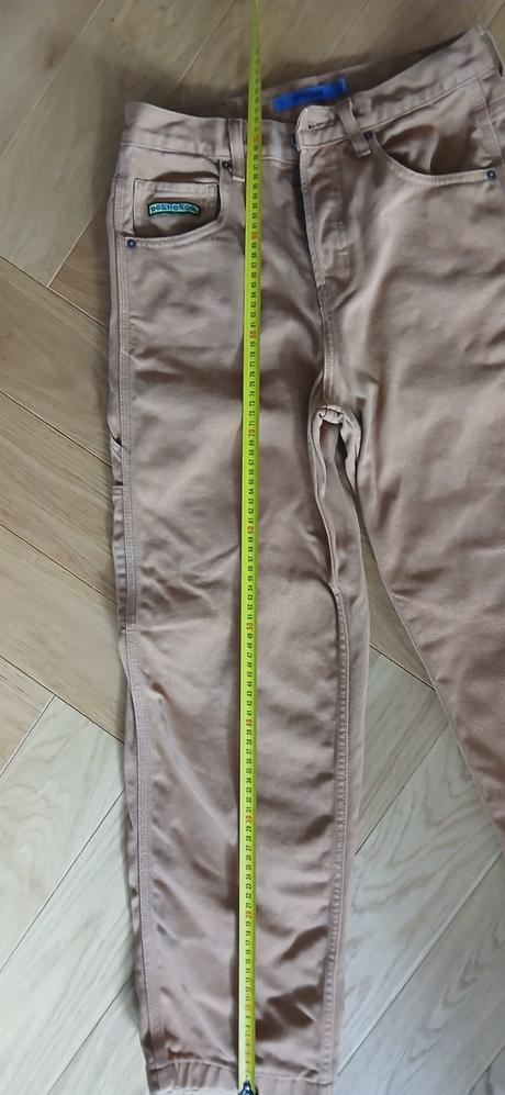 Nohavice, 28