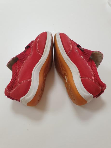Tenisky červené, 29