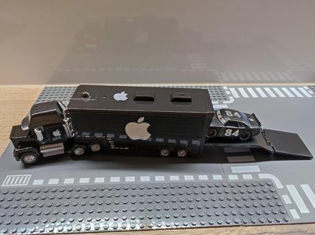 Kamión ,, 84,, autá mcqueen cars, 