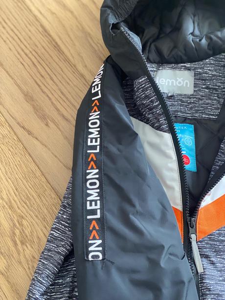 Prechodná bunda, 128