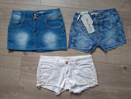 Biele sortky s perlickami, dromedar,l