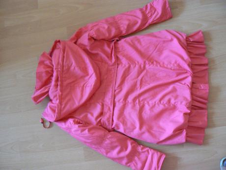 Dievčenská bunda, 146