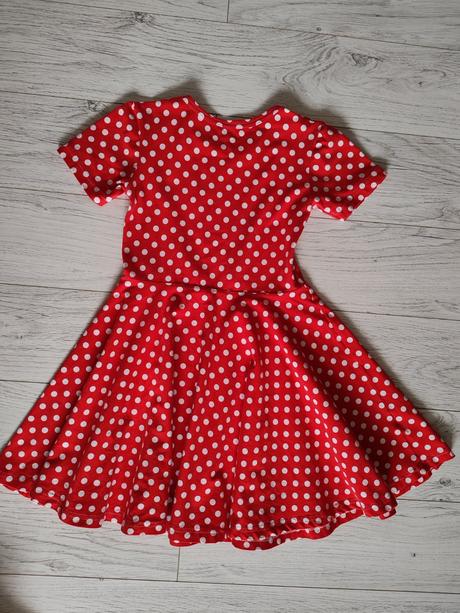 Predám šaty 9-11r, 152