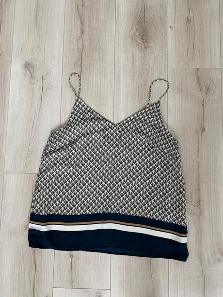 Topik h&m nový 9 eur, h&m,m / s