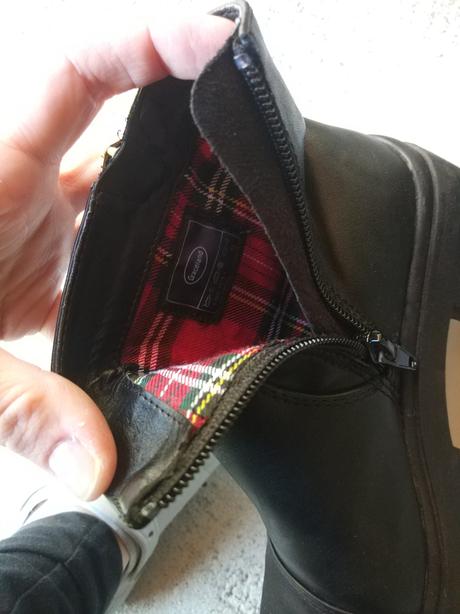 Prechodne čižmičky+ doporucene postovne, deichmann,32