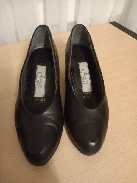 Čierne koženne topanky, 35