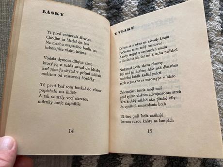 Hniezda s podpisom autora jána kostru (1937), 