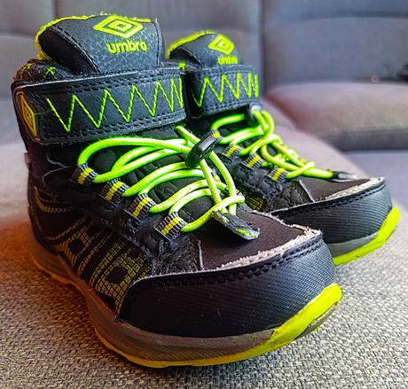 Detské zimné softshelové  topánky značky umbro, umbro,28