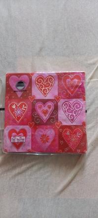 Darčekové a spomienkové predmety,