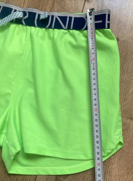 Under armou šortky, under armour,xs