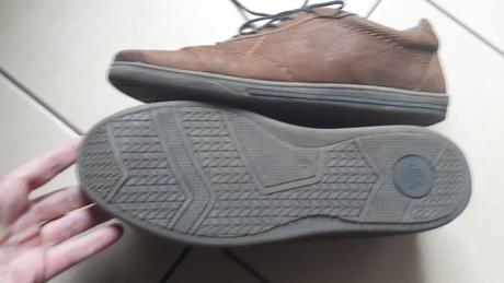 7xobute kožené topánky aj k obleku - cesare cave, 44